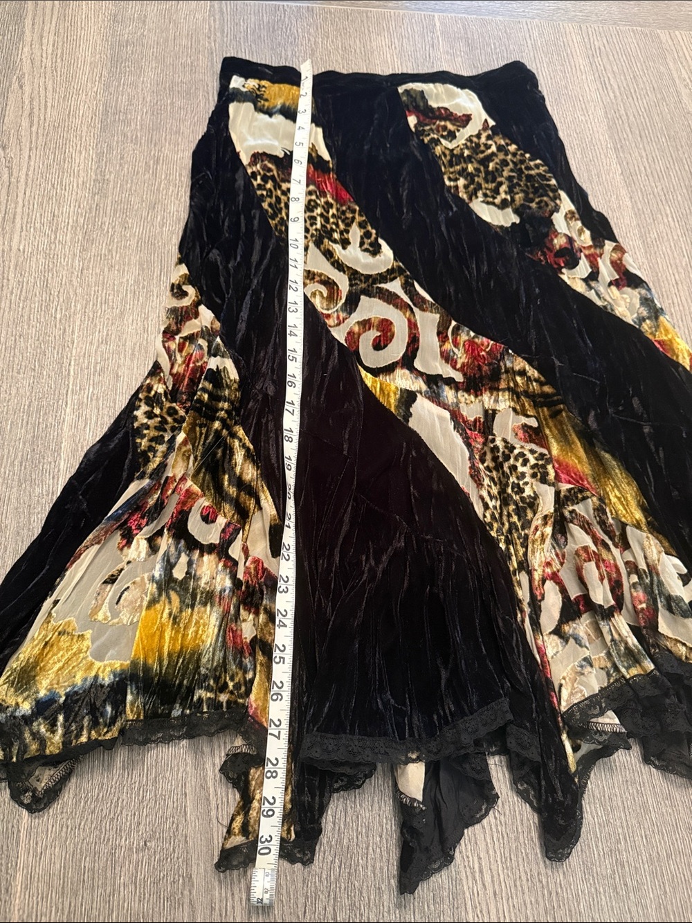 Alberto Makali Black Velvet Panel Midi Skirt - Picture 7 of 7